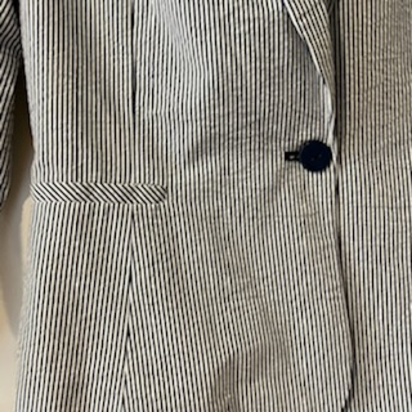 BRITISH KHAKI BLUE WHITE STRIPE SEERSUCKER COTTON BLAZER NWT SIZE MEDIUM - Picture 14 of 16